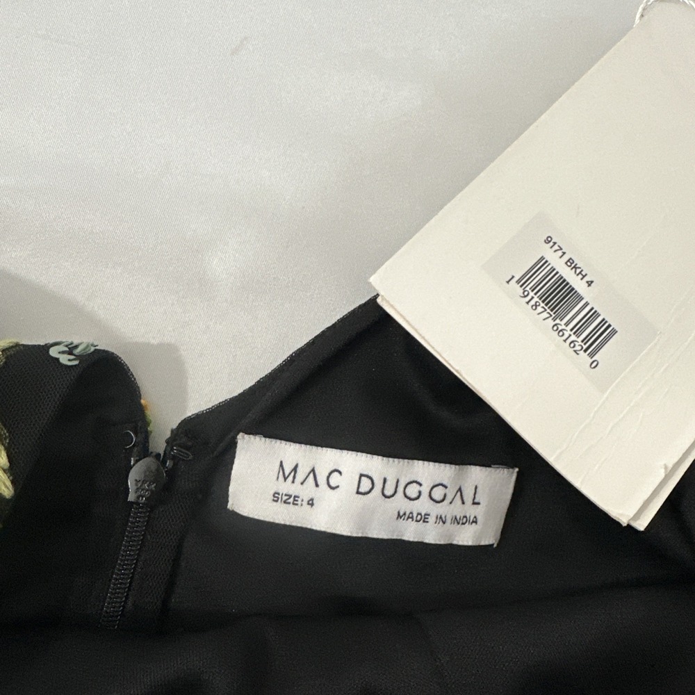 NWT Mac Duggal [ 4 ] 9171 Embellished Sleeveless V Neck‎ A Line Gown Black J1641 - Picture 6 of 14